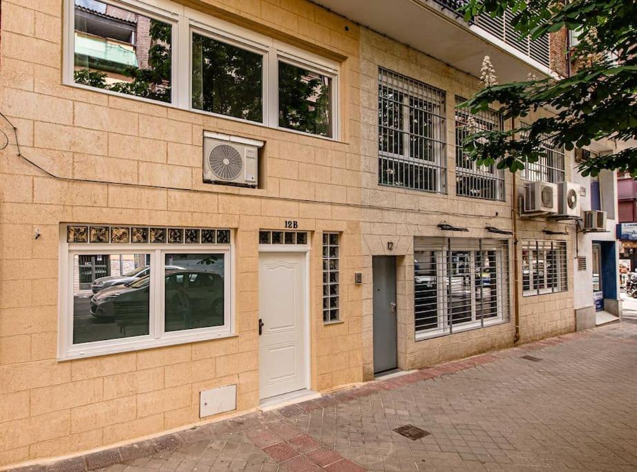 Cozy Duplex Apartment In Barrio De Salamanca - Heredia Madrid Eksteriør bilde